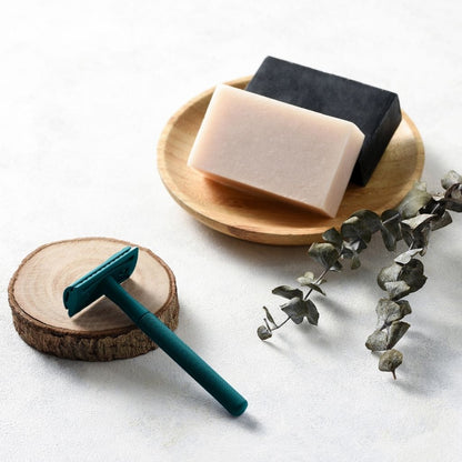Teal Safety Razor | Reusable, Eco-friendly Razor (Includes 10x blades)-6